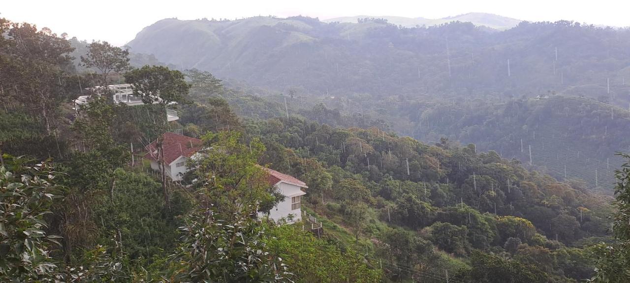 Idam Resort Vagamon Kamer foto